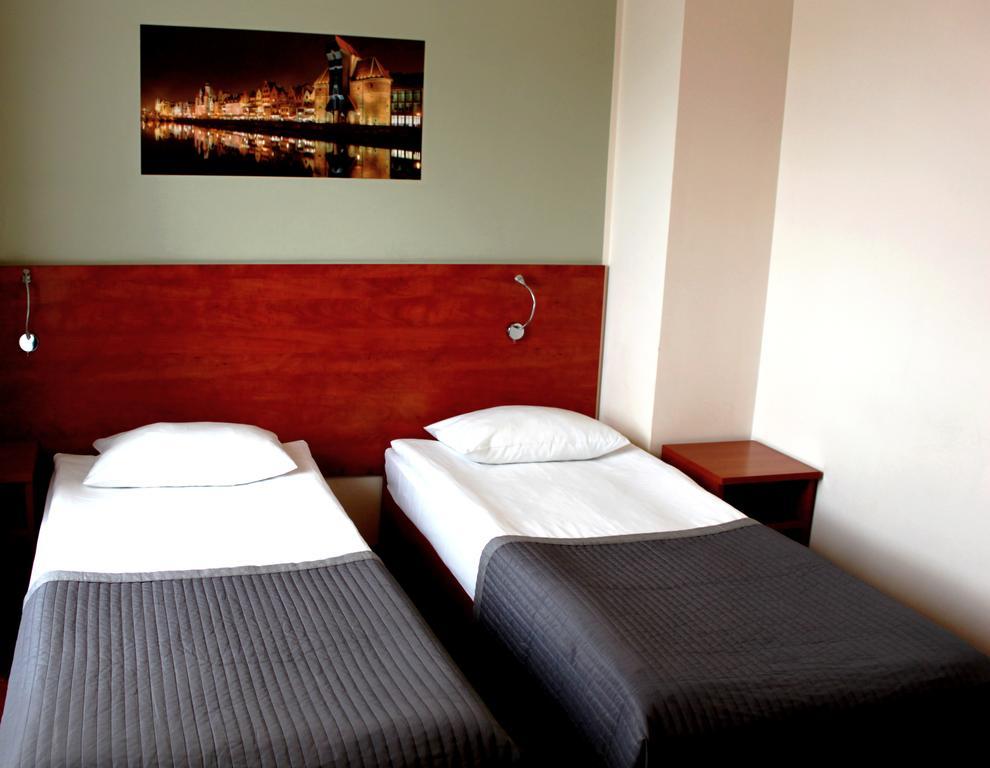 Hotel Gorski Pruszcz Gdanski Exterior photo