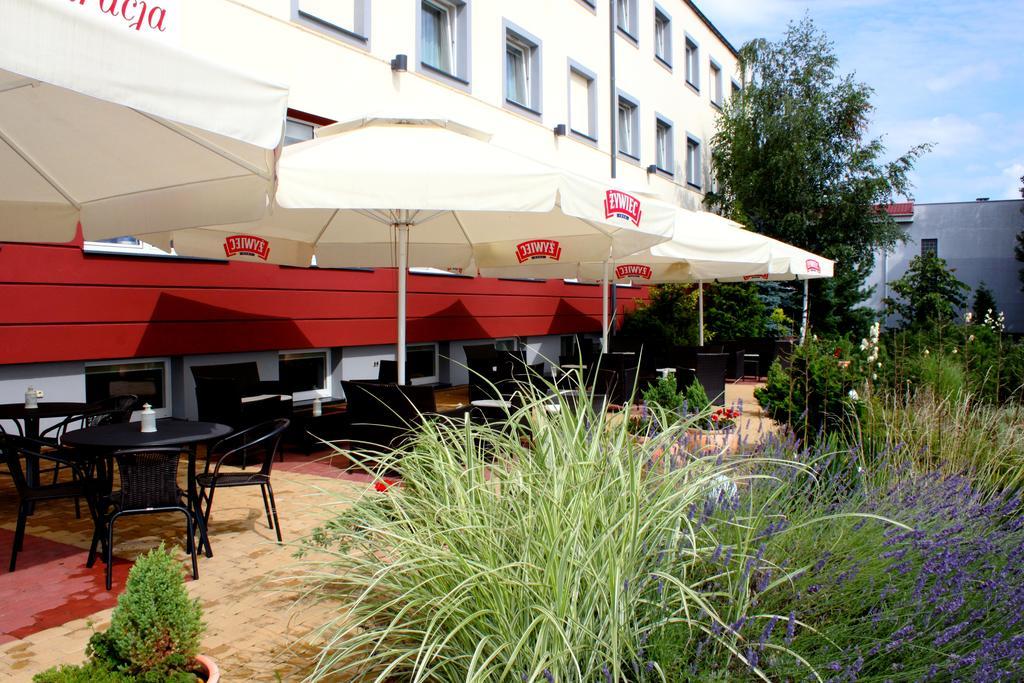 Hotel Gorski Pruszcz Gdanski Exterior photo